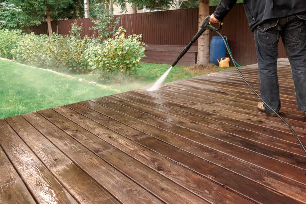 Best Pool Deck Cleaning  in Hart, TX